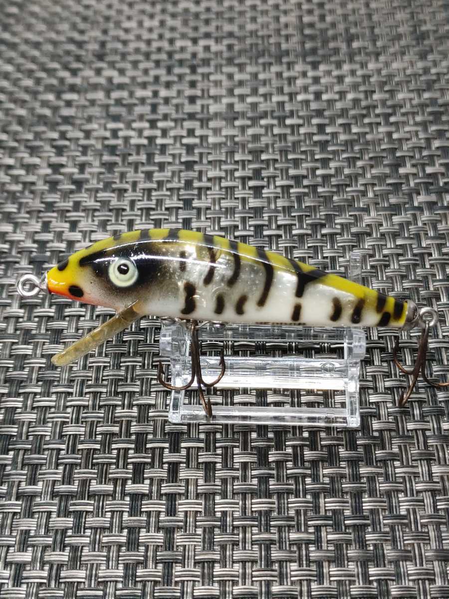 ヘドン タイガー (イエロー)反射板 【美品】オールドルアー ヘドン