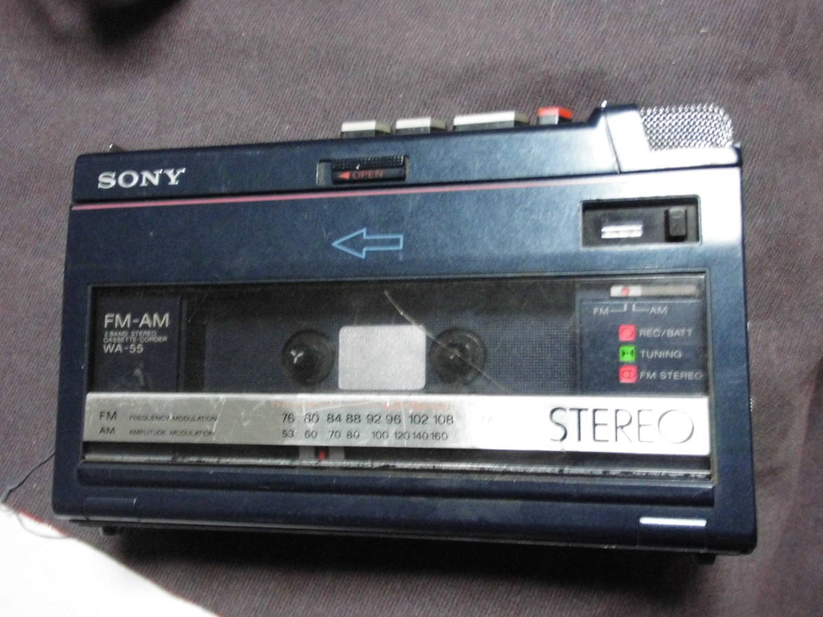 SONY WA-55 ステレオ ラジオカセットレコーダー FM/AM 通電、ラジオOK