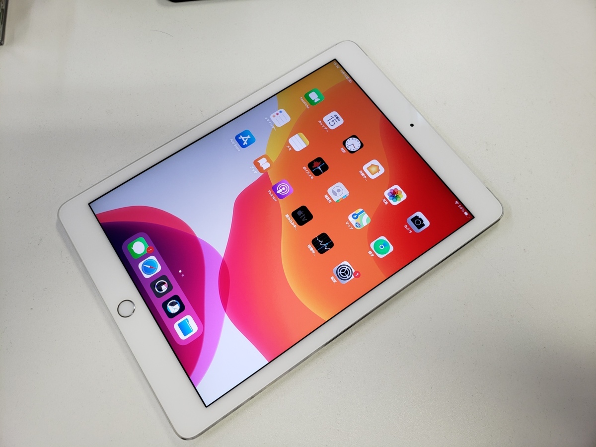 au iPad Air 2 WiFi+Cellular 16GB A1567 MGH72J/A シルバー iPad Air 