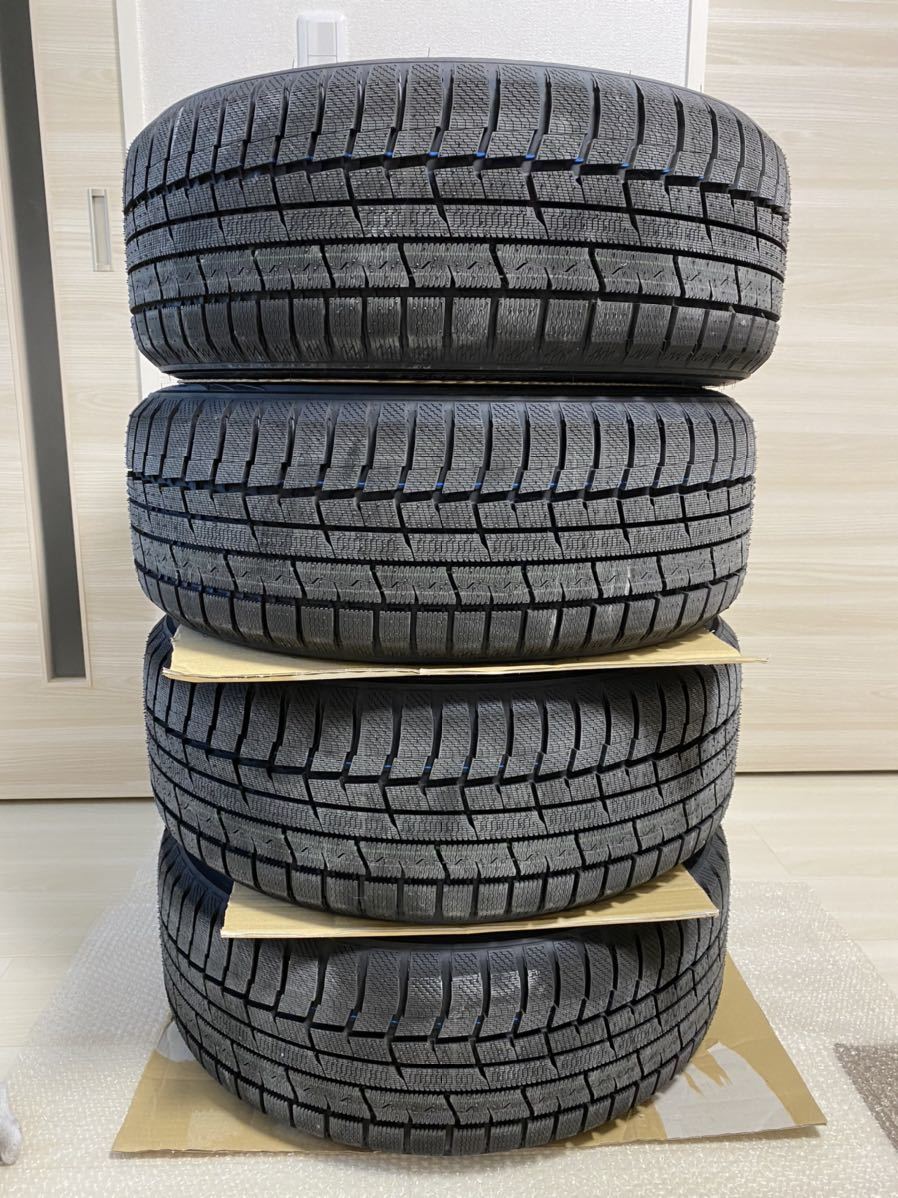 トーヨー スタッドレス 215/50/R18 10部山