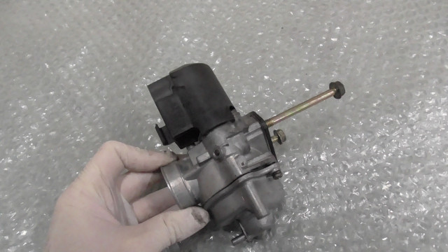ライブディオZX中期 AF35-2054xxx の キャブレター *1637026851 中古