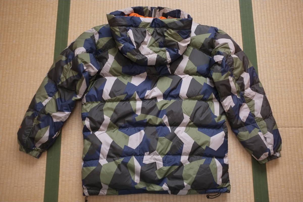 Columbia TITANIUM ダウンジャケット・フード付き size MEN