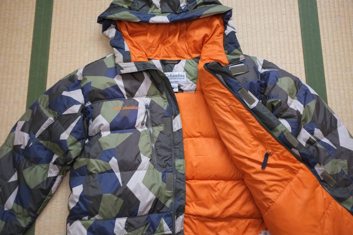 Columbia TITANIUM ダウンジャケット・フード付き size MEN
