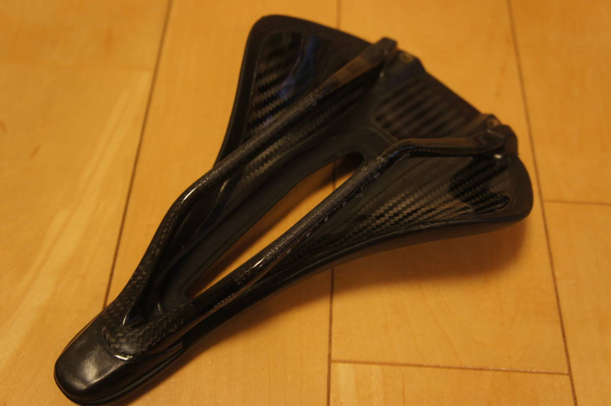 スペシャライズド　S-WORKS POWER ARC CARBON SADDLE　155mm Specialized Power Arc Store Concept 東京～大阪キャノン