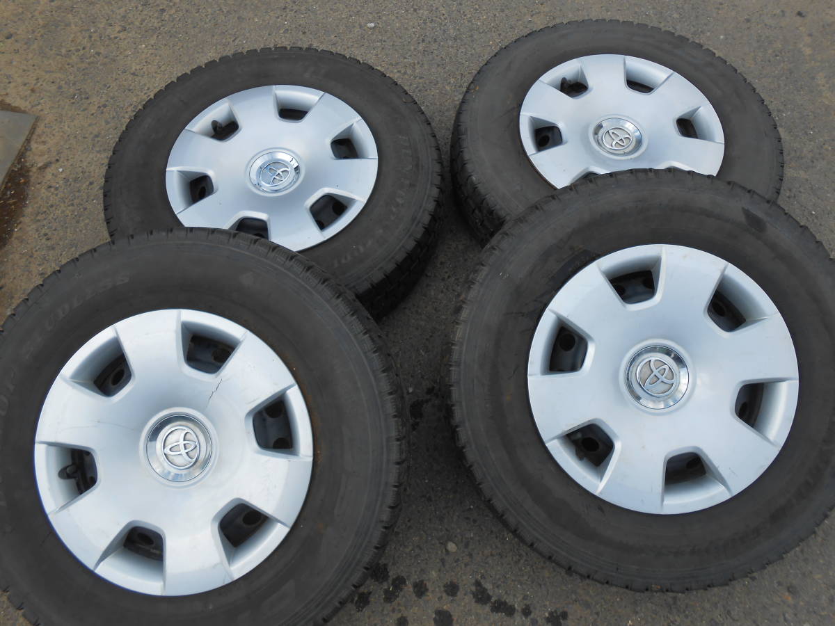 195/80R15 LT トヨタ純正鉄ホイール ホイールキャップ付き ダンロップ
