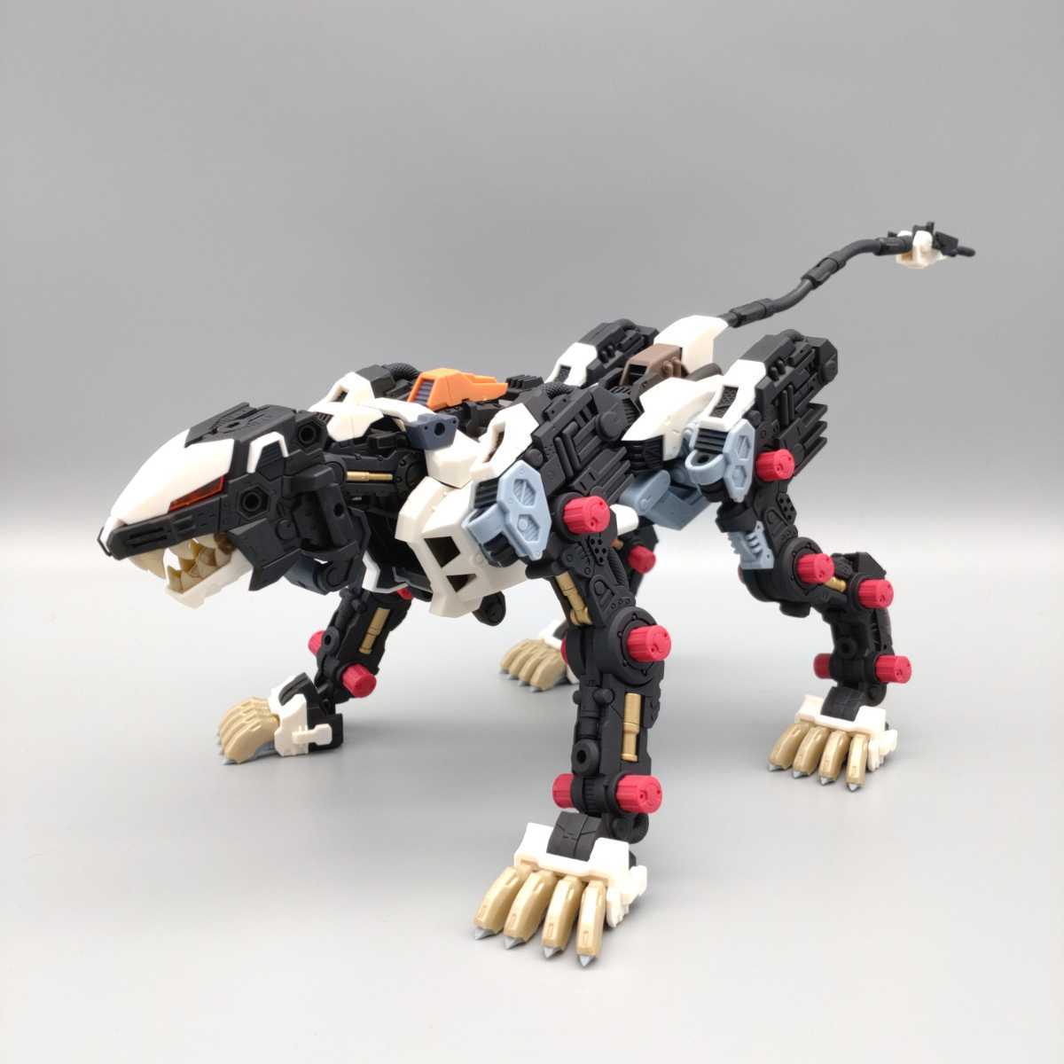 ライガーゼロ シュナイダー コトブキヤ HMM ゾイド 完成品 zoids 1/72