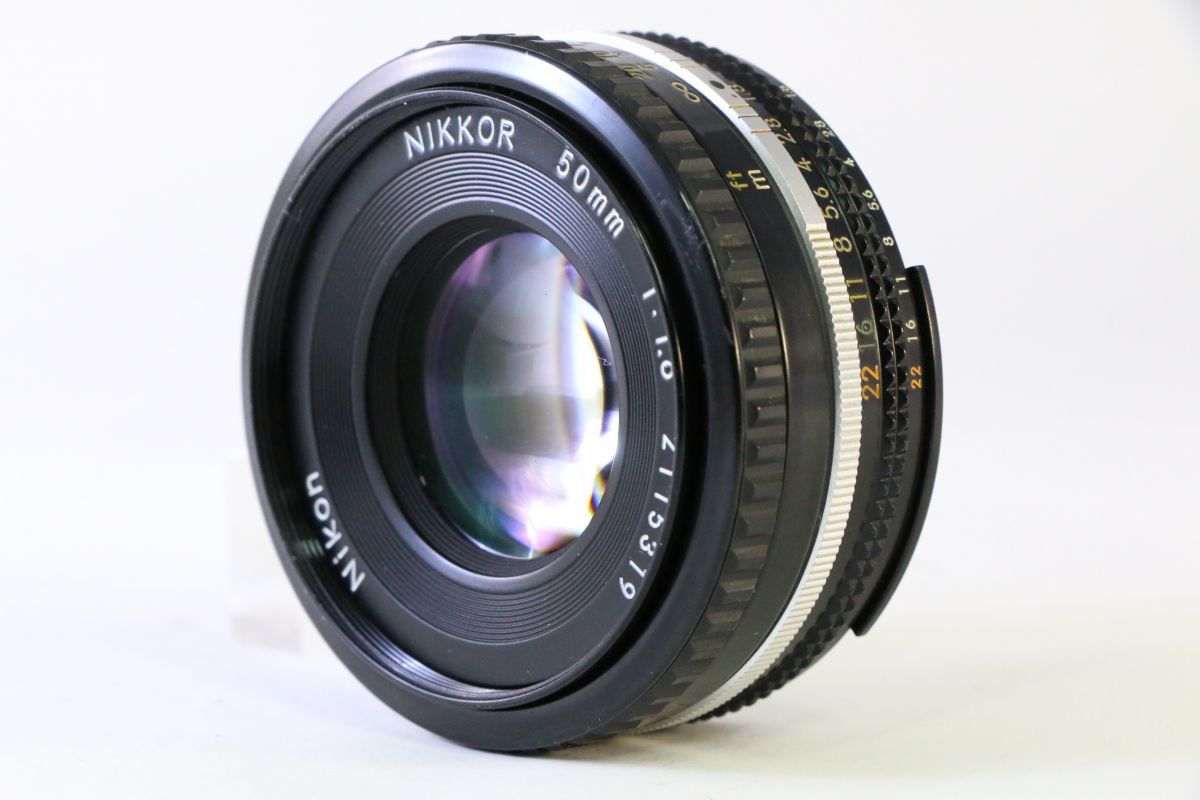 Nikon Auto 50mm NIKKOR-H 1:2 | f=50mm Lens Nippon 0 f = Review