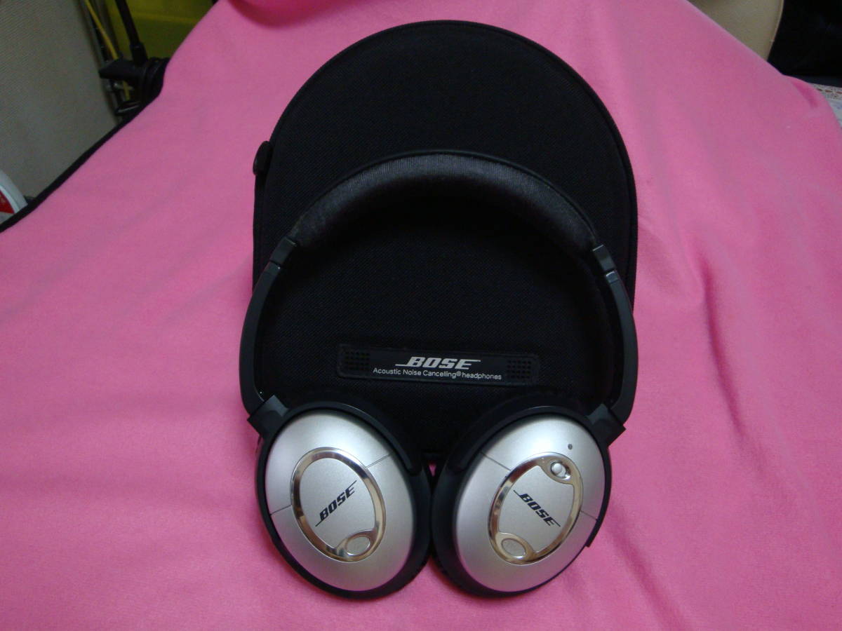 ★ ＢＯＳＥ ＱＣ２ ヘッドフォン パッド交換済 作動品 ★