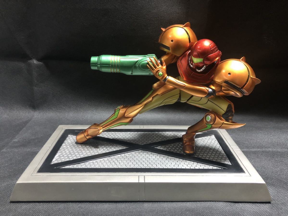 メトロイド プライム サムス アラン バリアスーツ スタチュー