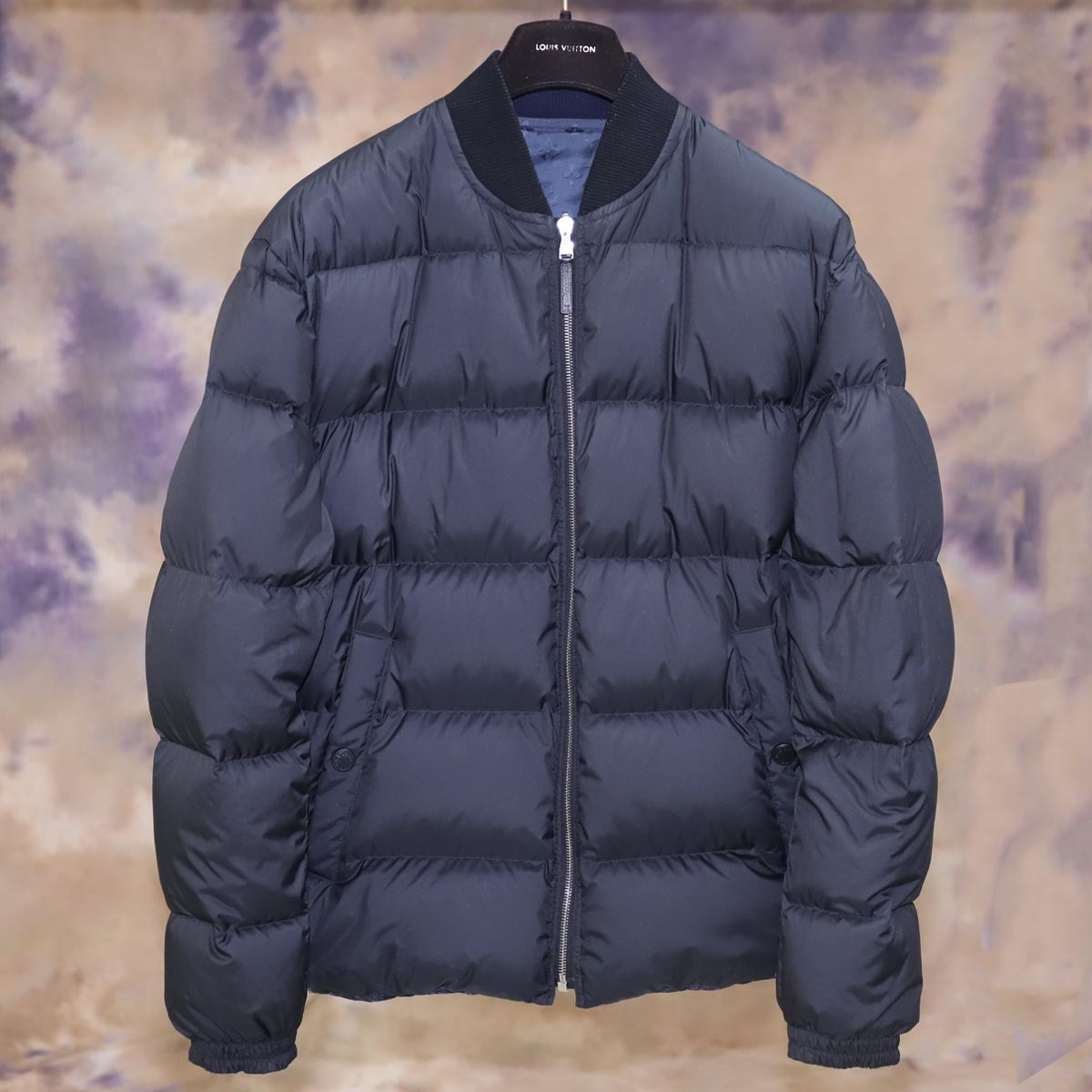 48 割引ブラック系 S新規購入 ルイヴィトン メンズブルゾン ネイビー 総モノグラム ネイビー 美品 ブルゾン ジャケット アウターブラック系s News Bydoor Com