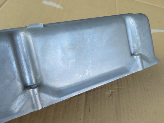 L6 / 純正タペットカバーNISSAN(後期)【stock】L6 L型 L28 L24 L20