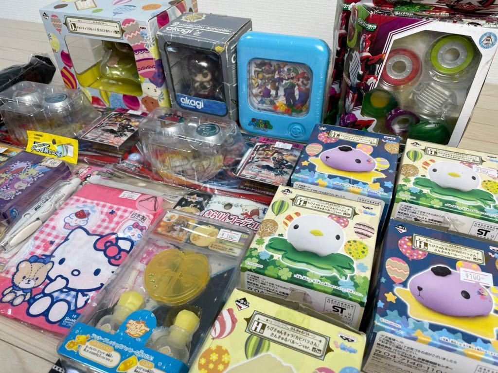大量 キャラクター グッズ まとめて カピバラさん ぐ たま スーパーマリオ 仮面ライダー ドライブ ポケモン キティ おもちゃ フィギュア コミック アニメグッズ 売買されたオークション情報 Yahooの商品情報をアーカイブ公開 オークファン Aucfan Com