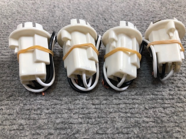 インパラ　テールランプソケット　4個セット　ブレーキランプ　ダブル球　ベルエア　カプリス