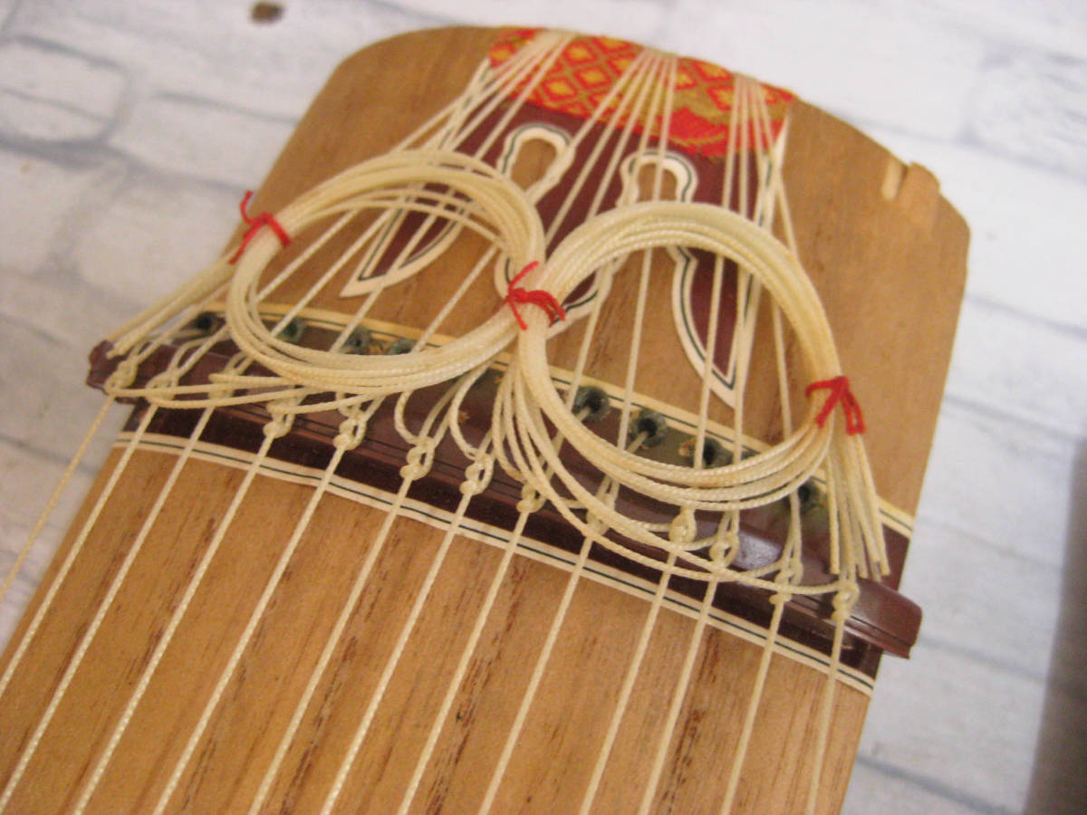 ミニ琴 全長約42cm 短琴 和楽器 13弦 お筝 お琴 お琴の手引き 爪付き