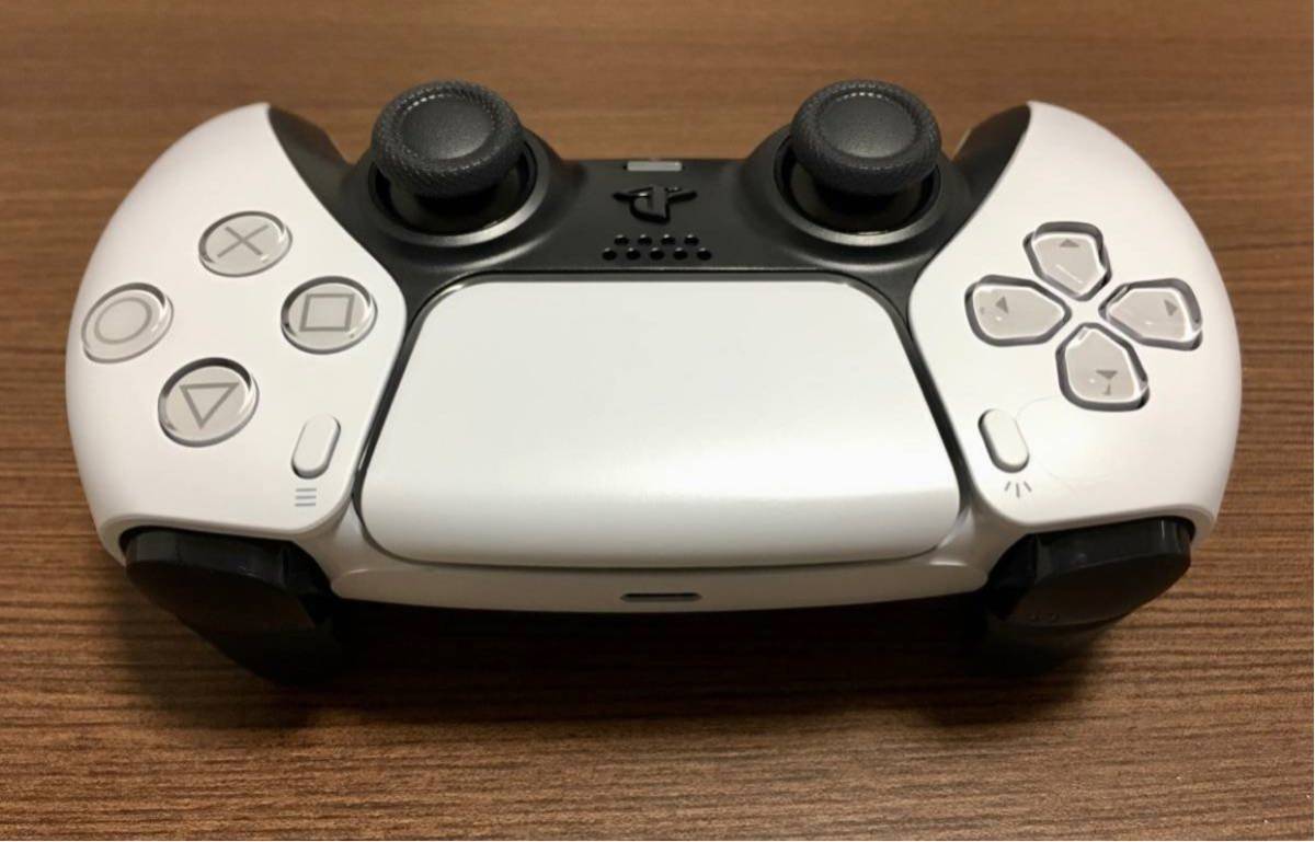ほぼ新品】稼働わずか16時間！PS5本体 PlayStation5 
