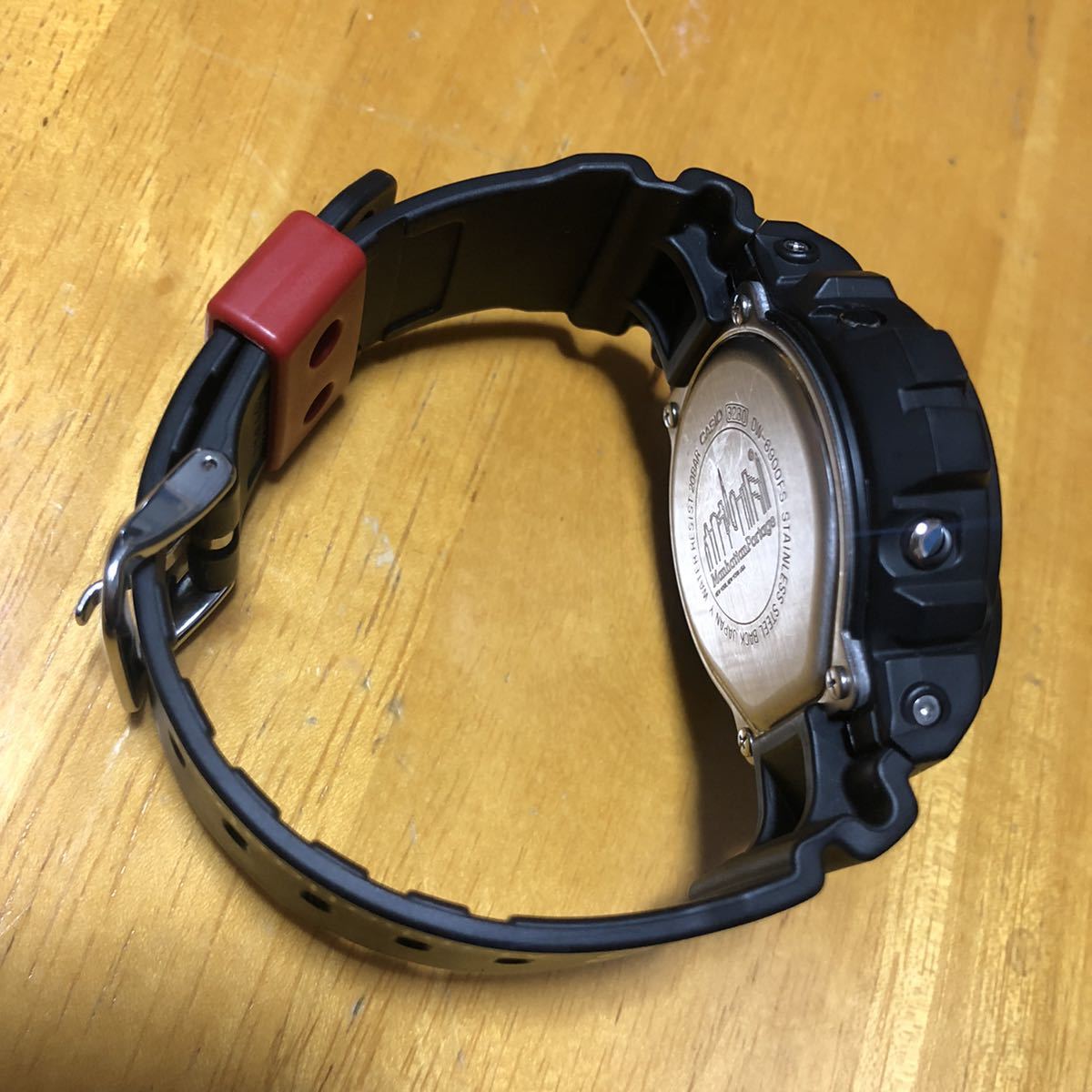 DW-6900FS 中古G-SHOCK × メンズ 激レア☆G-SHOCK マンハッタン