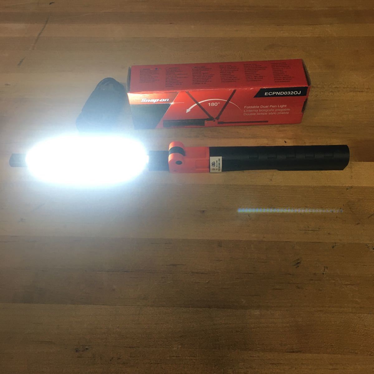 スナップオン折りたたみ式LEDライトオレンジ