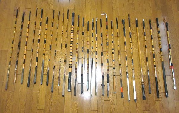 【格安，HOT】 1円 釣り竿 ヘラ竿 鮒竿 鮎竿 渓流 振出竿 釣竿 和竿 竿受け 27本まとめ売り(ヘラブナ竿)｜売買されたオークション情報、yahooの商品情報をアーカイブ公開 - オークファン ヘラブナ竿、コイ竿