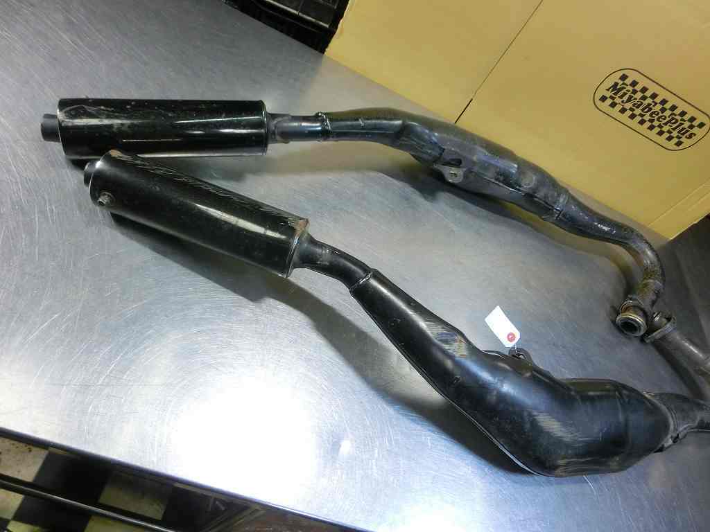 低価，人気セール TZR250 純正チャンバー左右セット 1KT 2XT(マフラー本体（純正）)｜売買されたオークション情報、yahooの商品情報をアーカイブ公開 - オークファン ヤマハ用