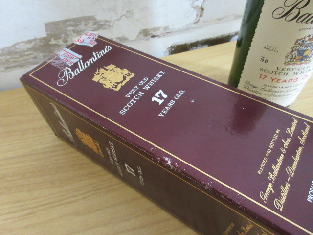 あす楽在庫 ※2L6-3『未開栓 古酒 Ballantine's 17年 43％ 750ml