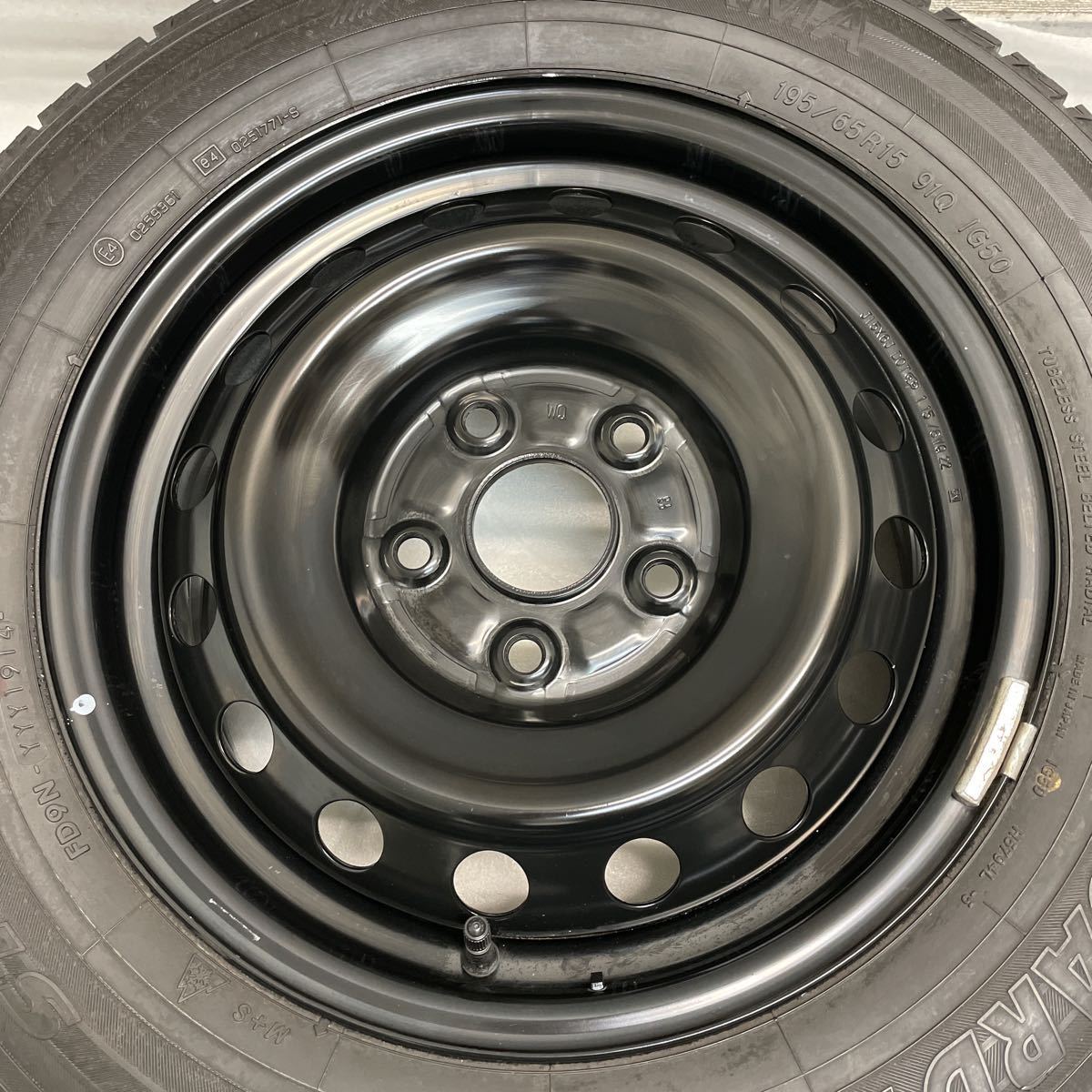 バリ山 ノア 純正 スチール 15インチ スタッドレス 195/65R15 【公式通販】
