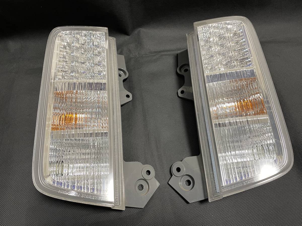 日産 E52 エルグランド 純正テールランプ ロアテール 前期 後期 ...