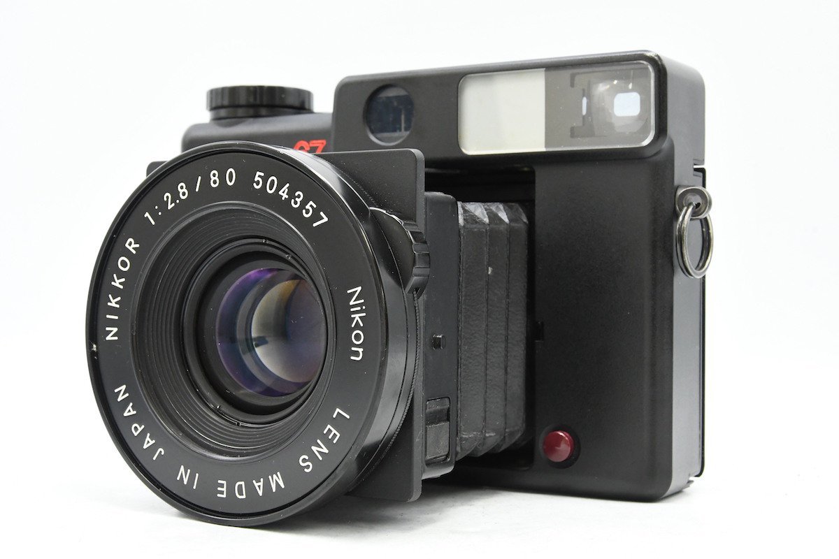 ◇ PLAUBEL プラウベル makina 67 / NIKKOR 80mm F2.8 中判フィルム