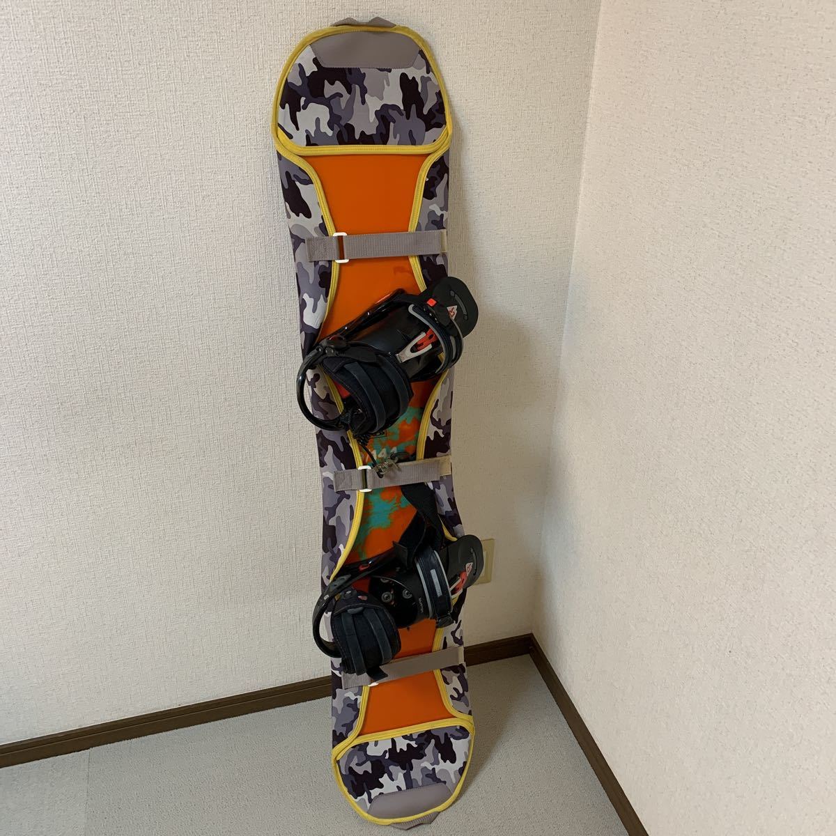 SALOMON スノーボード 約142cm カバー付き 450/144 フランス製