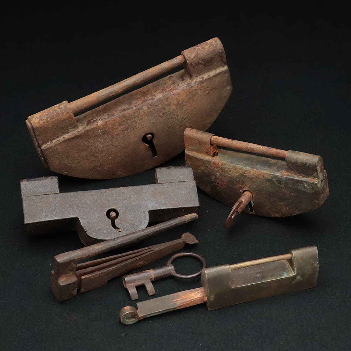 鎧 馬具 鉄製 アイアン あぶみ 花器 左右セット 公式通販 1029B01*01C