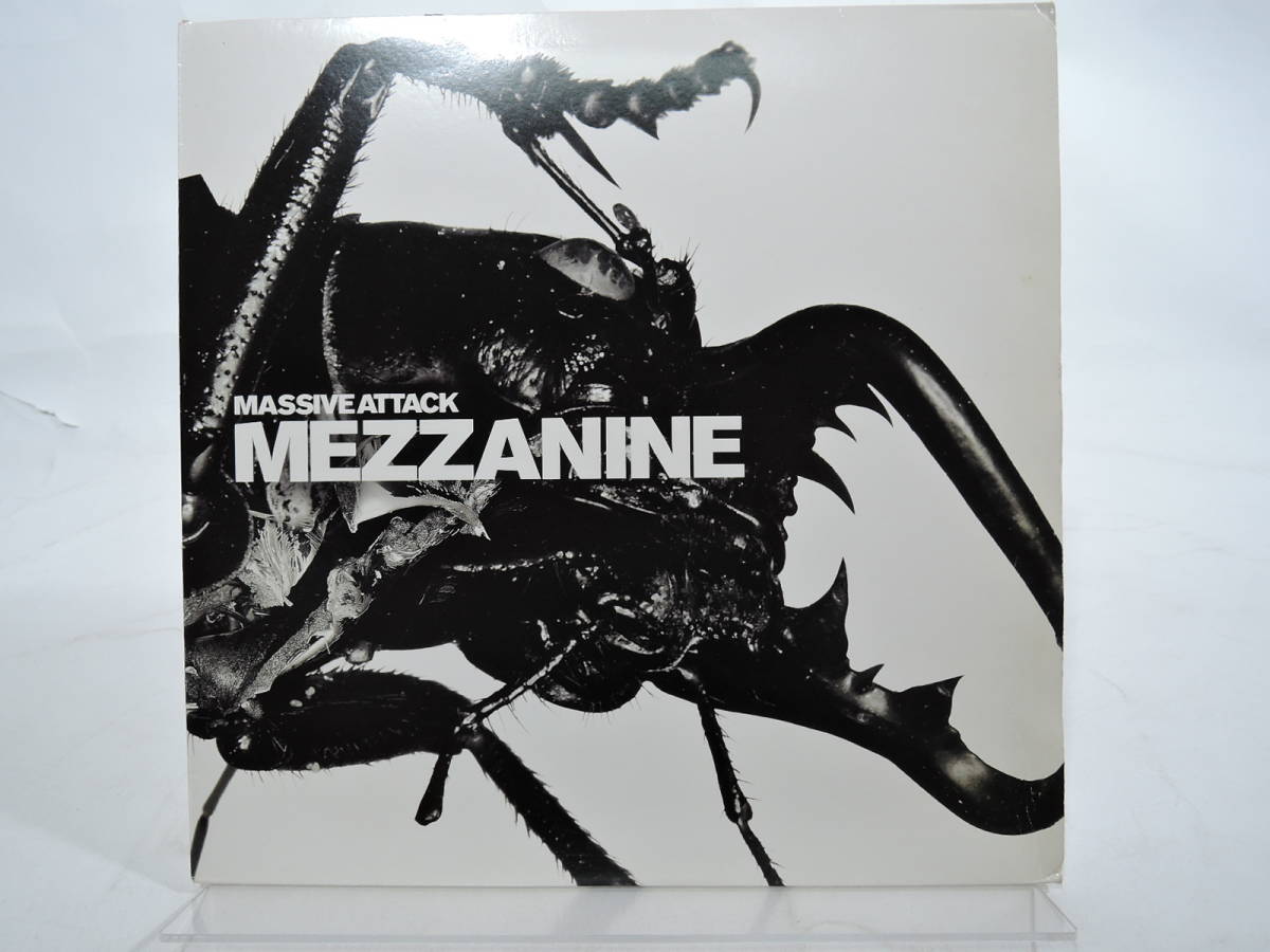 Mezzanine Massive Attack ⁄ MASSIVE ATTACK : - 公式通販 | it Colors