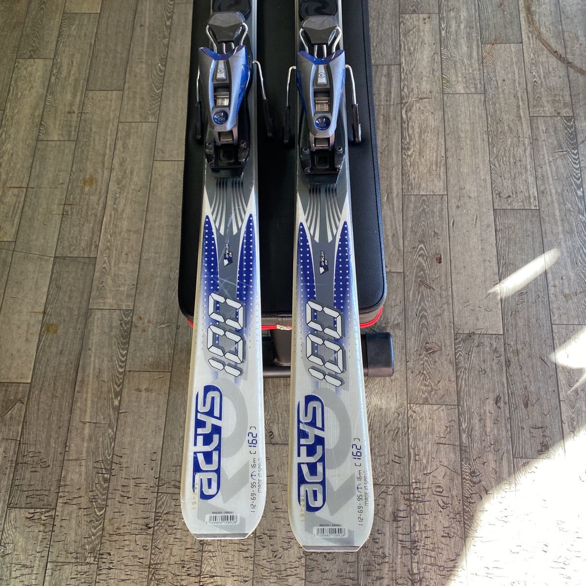 ROSSIGNOL カービングスキー ロシニョール 162cm 0 DEMO スキー板 良品