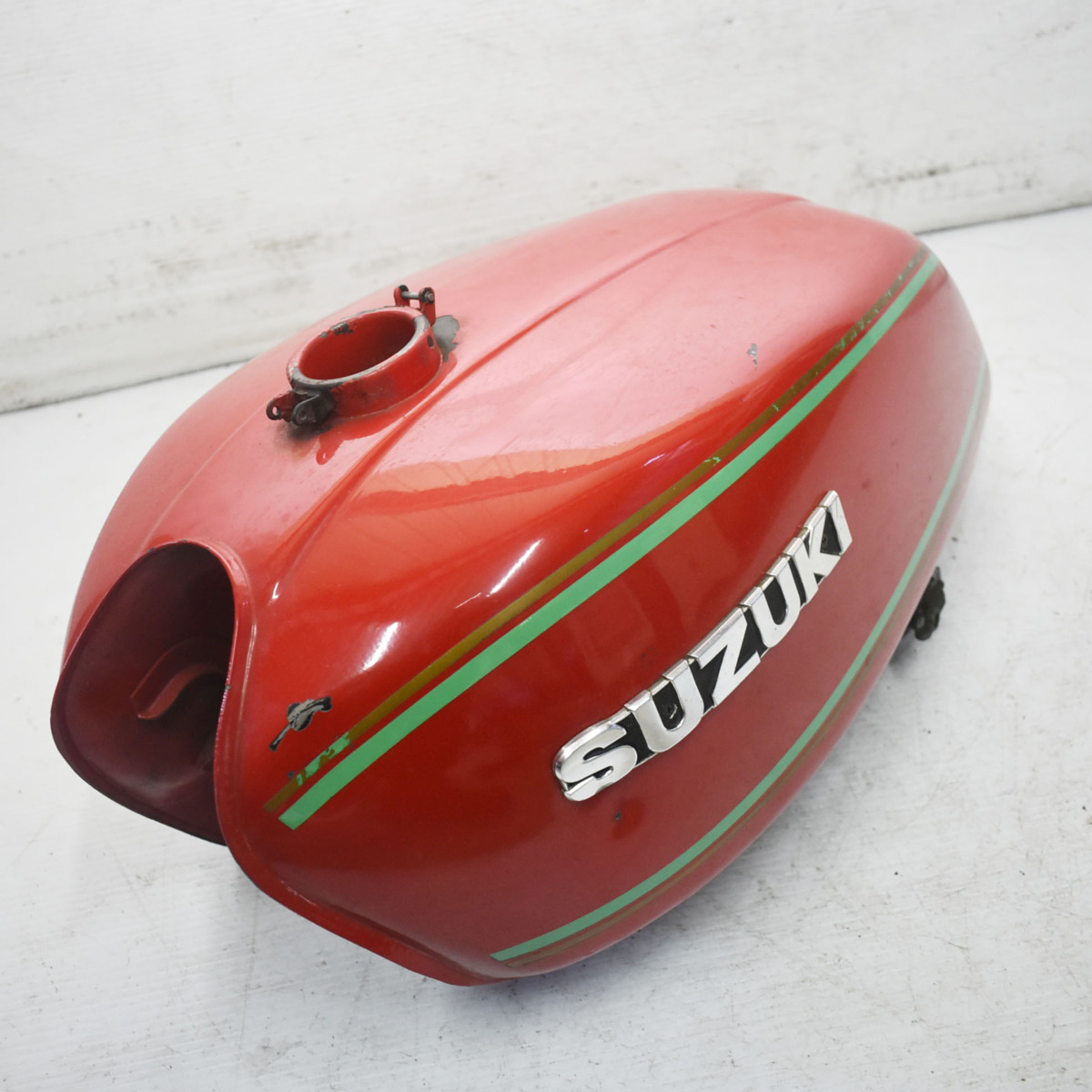 スズキ GT380 GT380B-249** ガソリンタンク 【A】BEX GT380 スズキ