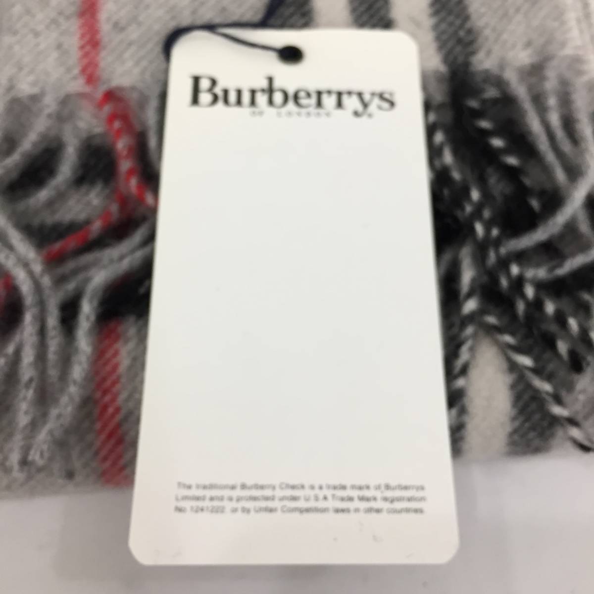 【美品】バーバリー　現行　マフラー　ノバチェック　カシミヤ100%　白タグ 極美品BURBERRY バーバリー カシミアマフラー ノバチェック