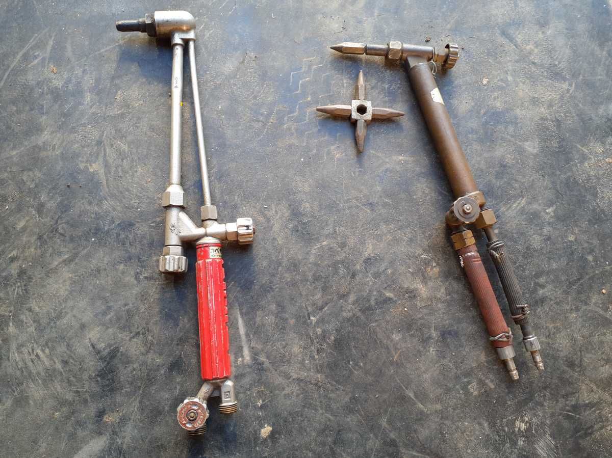 【限定SALE，正規品】 ガス切断機 と溶接バナーセット(プラズマ溶接機)｜売買されたオークション情報、yahooの商品情報をアーカイブ公開 - オークファン プラズマ溶接機