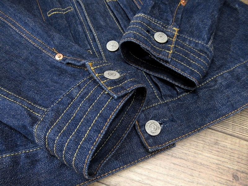 送無 使用感の少ない美品 03年製 1万着限定 Levi