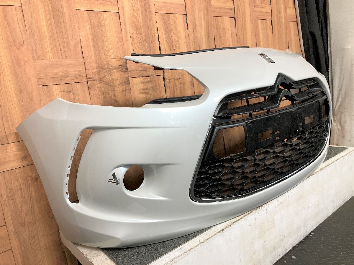 シトロエン DS3 純正 フロントバンパー 白パール系 9687534777 中古 