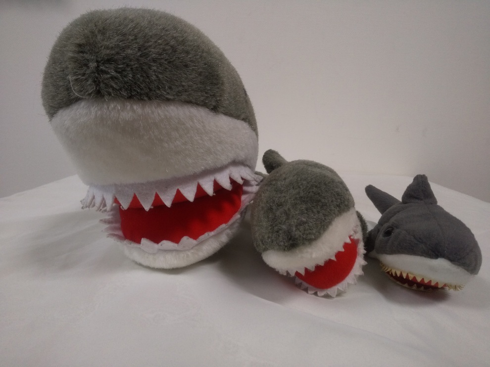 H□JAWS ジョーズ ぬいぐるみ 3個セット 大中小 大きさ違い USJ