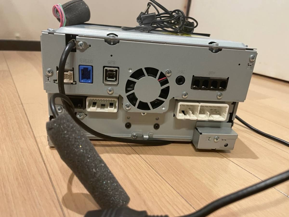 中古 ダイハツ純正ナビ NMZK-W71D(トヨタ、ダイハツ)｜売買された
