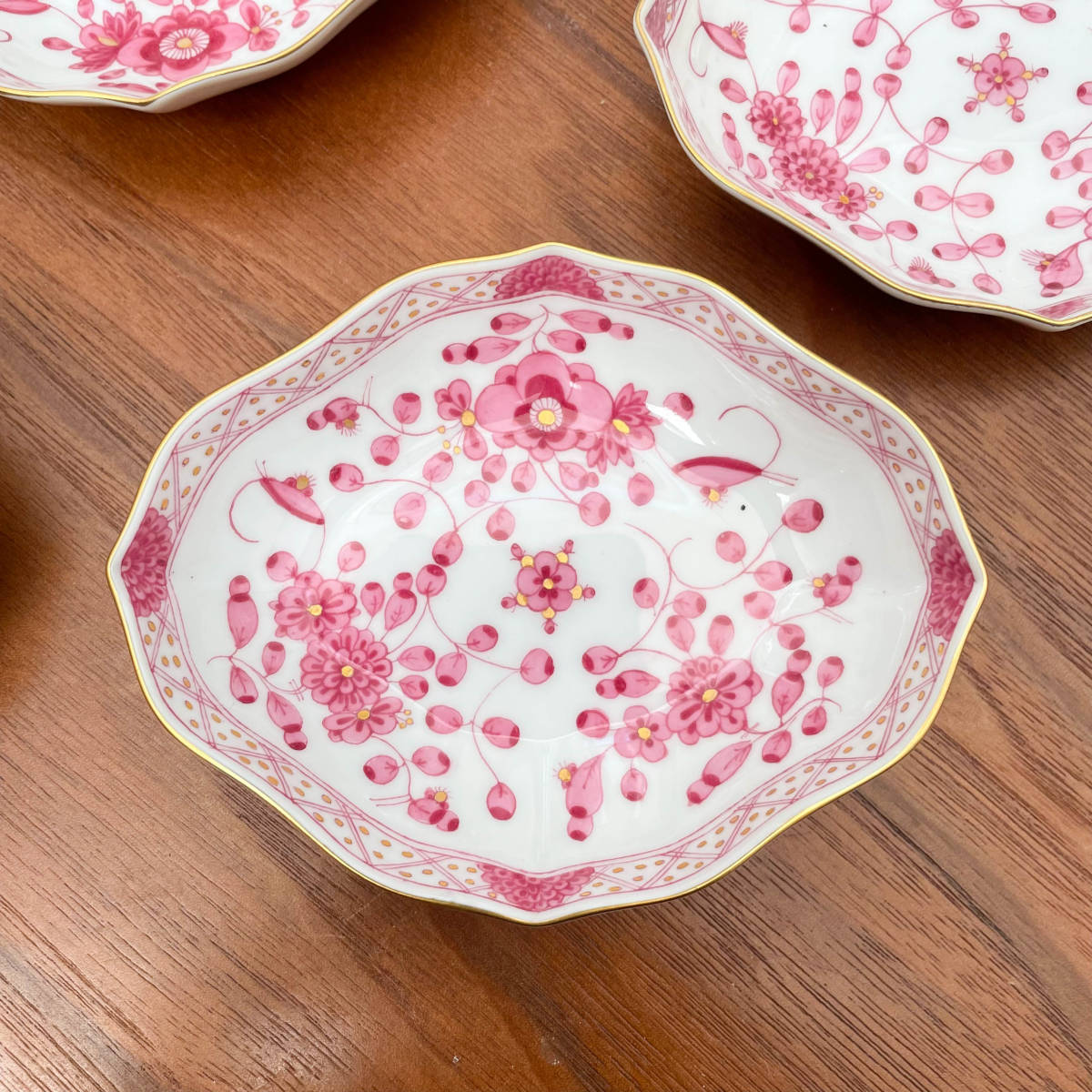 マイセン　インドの華　プレート　金彩　リッチピンク マイセン Meissen インドの華 リッチピンク プレート 16.5cm 金彩 花 1
