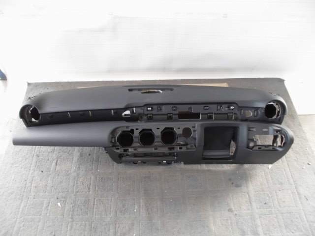 Benz Aクラス 177 ダッシュボード A1776806202