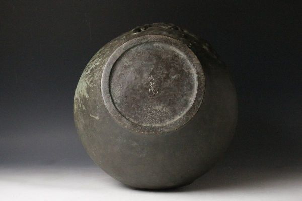 海一乗軒 大島 如雲 作 鋳銅 瓢蝸牛 彫刻 花瓶 唐木台付 共箱 本物