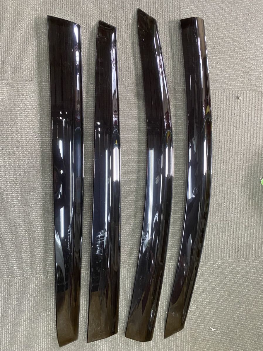 新品 スバル レヴォーグ 純正 ドアバイザー F0017VA000 1台分 VM4 VMG