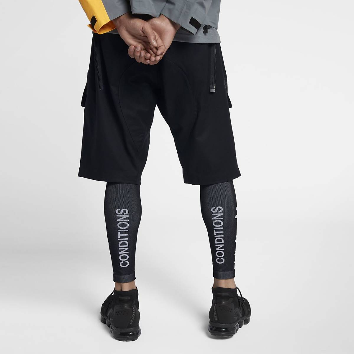 希少XLサイズ！NIKELAB ACG LEG SLEEVES acronym NIKELAB ACG レッグスリーブ 黒 L XL 新品 ナイキラボ レッグ