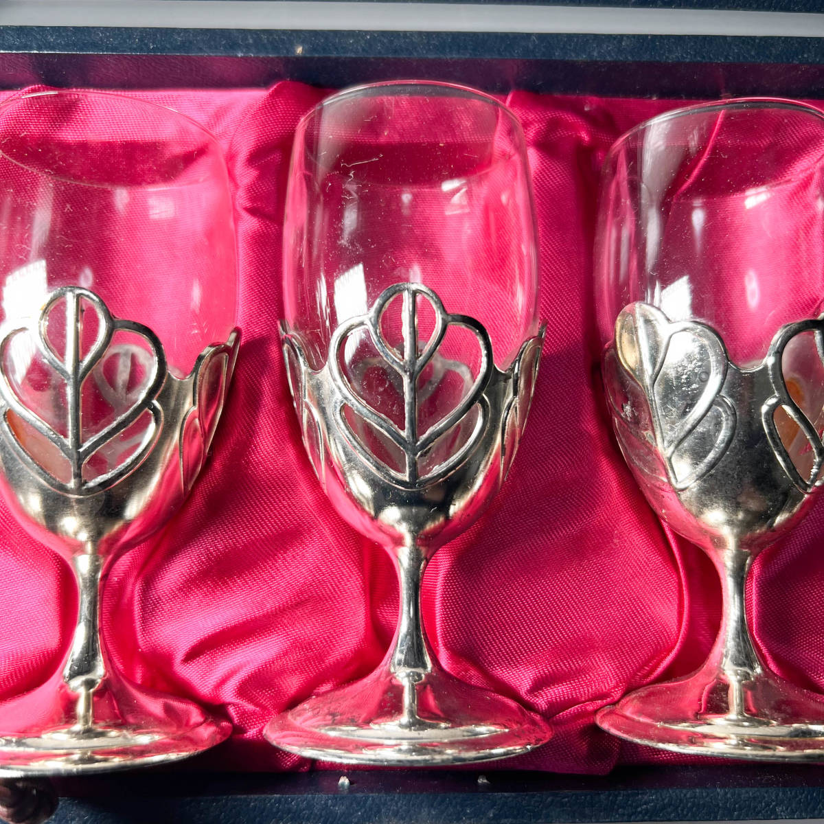 シルバーウェア銀食器 ワイングラスタンブラー酒器 昭和レトロビンテージ古民具古道具 ワイングラス 売買されたオークション情報 Yahooの商品情報をアーカイブ公開 オークファン Aucfan Com