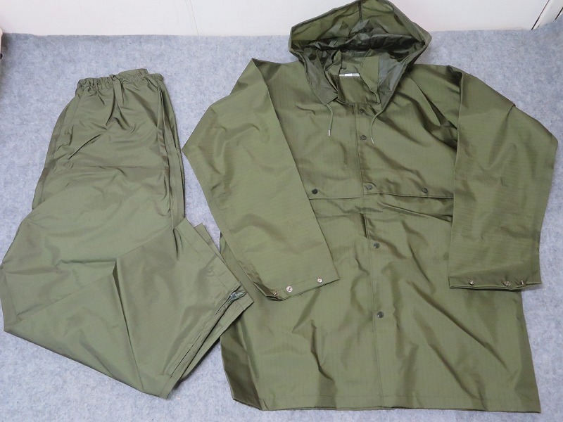 陸上自衛隊 携帯雨具2型 上下フード付き 2号 セパレート(戦闘服)｜売買