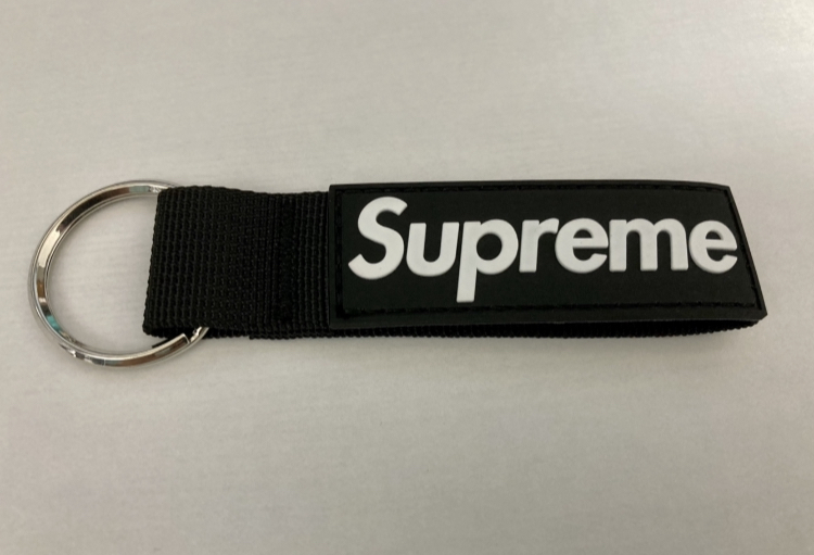 Supreme webbing keychain シュプリーム ウェビング　キーチェーン　キーホルダー 黒