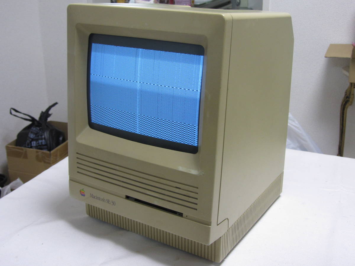 Macintosh SE/30 ジャンク Apple Macintosh SE30 ジャンク Apple