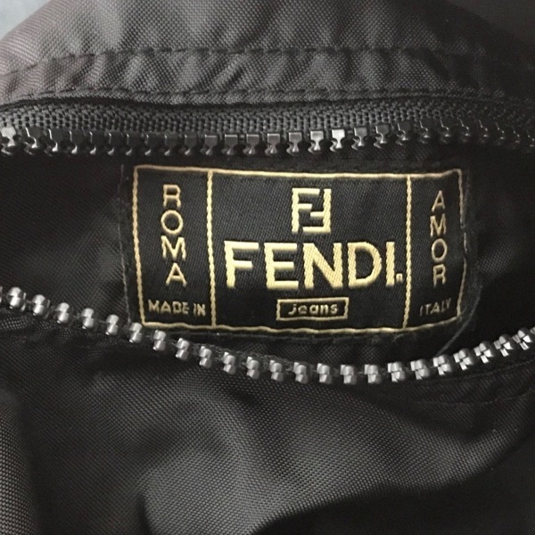 フェンディ FENDI jeans サイズI40 M ズッカ柄 ブラウン×黒 レディース 長袖/リバーシブル/秋/冬 コート フェンディ FENDI 美品 長袖&frasl;ラメ ハイネック&frasl;ショート丈&frasl;刺繍 楽天
