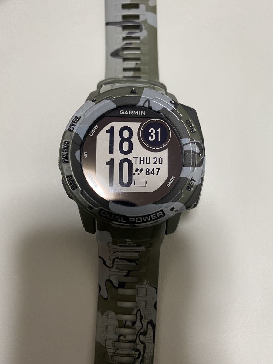 Garmin Instinct Dual Power，Camo Edition Instinct Dual Power – ガーミン商品の状態 Feet