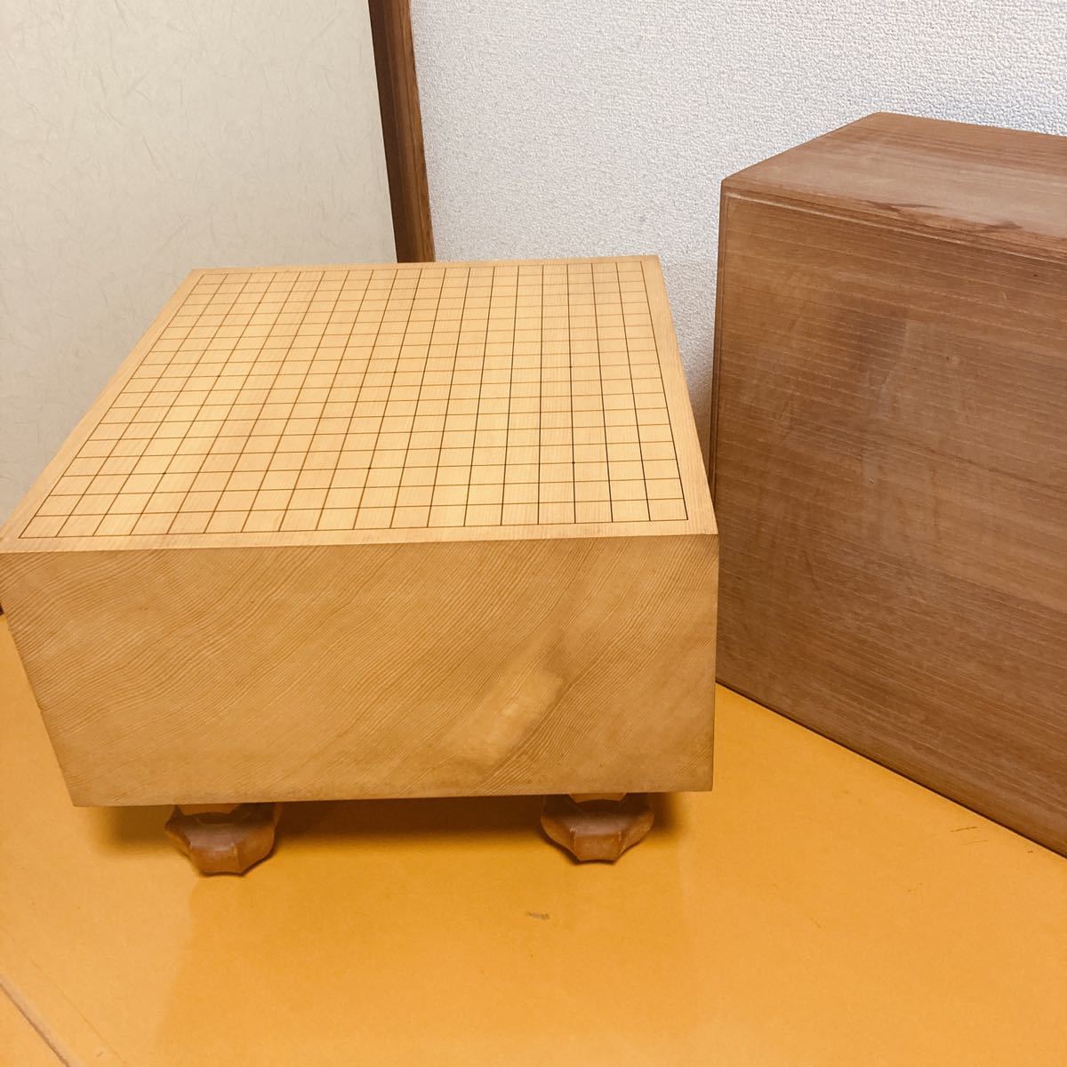 碁盤 厚さ約20cm 6寸7分 へそあり 脚付き 木目 年輪 囲碁 趣味